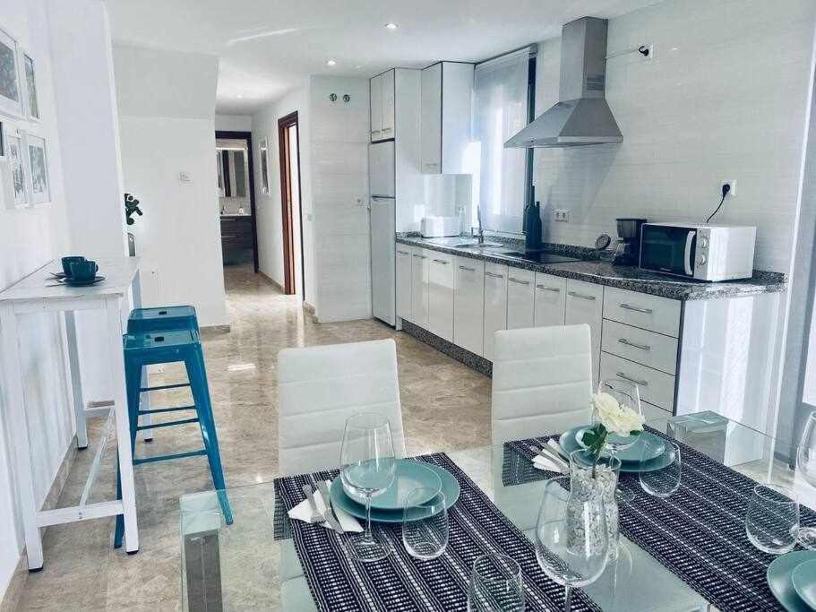 V Apartamentos Morales & Arnal ロンダ エクステリア 写真